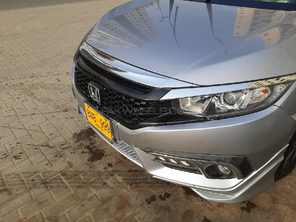Honda Civic 2018 for Sale in Karachi Honda Civic 2018 for Sale in Karachi Image-13