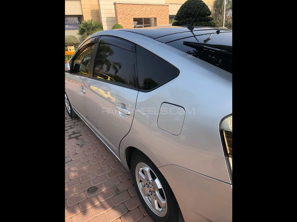 ٹویوٹا پریوس 2007 for Sale in لاہور ٹویوٹا پریوس 2007 for Sale in لاہور Image-5