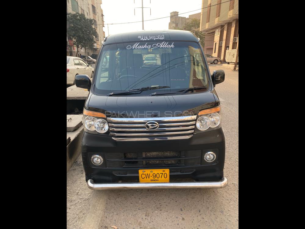 Daihatsu Atrai Wagon 2012 for Sale in Karachi Image-1