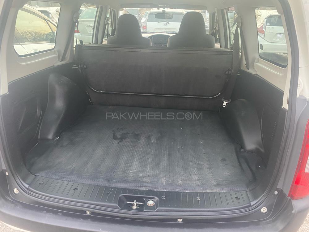 Toyota Probox 2012 for Sale in Islamabad Toyota Probox 2012 for Sale in Islamabad Image-9