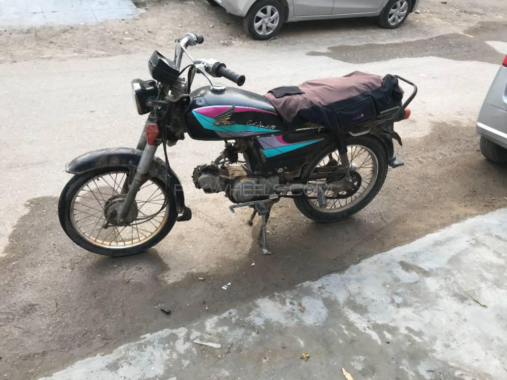 Used Honda CD 70 2003 Bike for sale in Karachi - 307935 | PakWheels