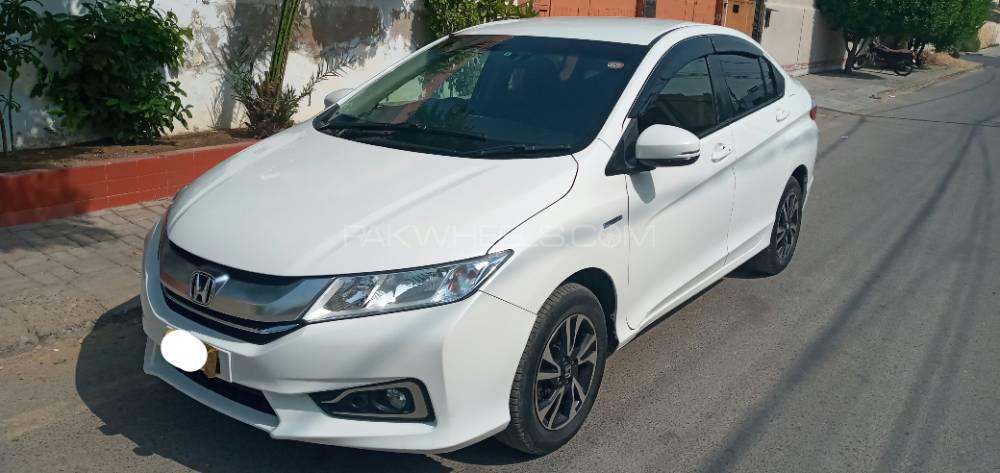 Honda Grace Hybrid 2015 for Sale in Karachi Honda Grace Hybrid 2015 for Sale in Karachi Image-11