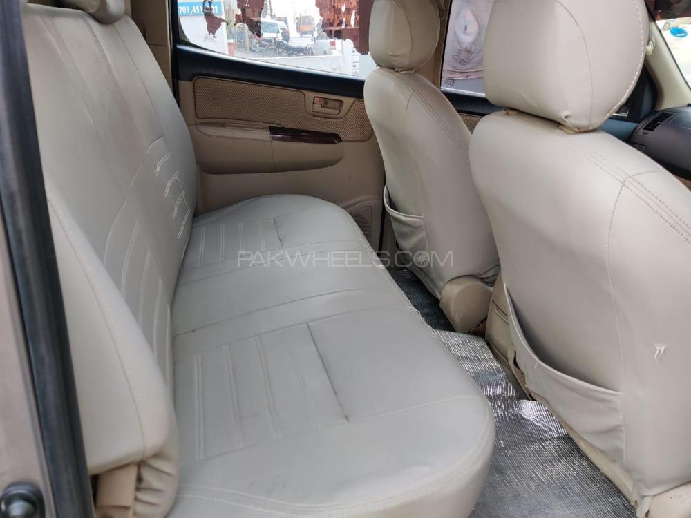 ٹویوٹا ہائیلکس 2014 for Sale in لاہور ٹویوٹا ہائیلکس 2014 for Sale in لاہور Image-6