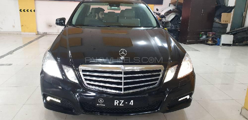 Mercedes Benz E Class 2010 for Sale in Islamabad Image-1