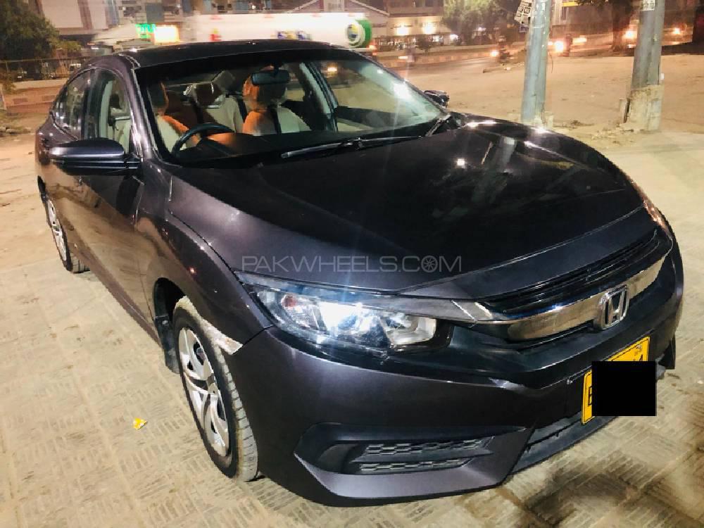 ہونڈا سوک 2018 for Sale in کراچی ہونڈا سوک 2018 for Sale in کراچی Image-3