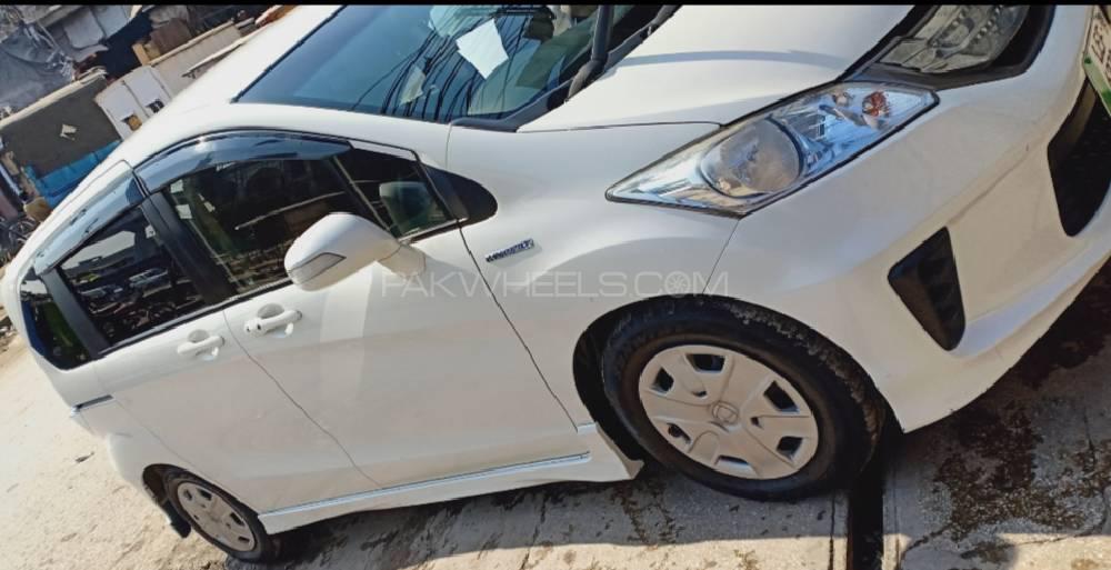 Honda Freed 2014 for Sale in Lahore Honda Freed 2014 for Sale in Lahore Image-14