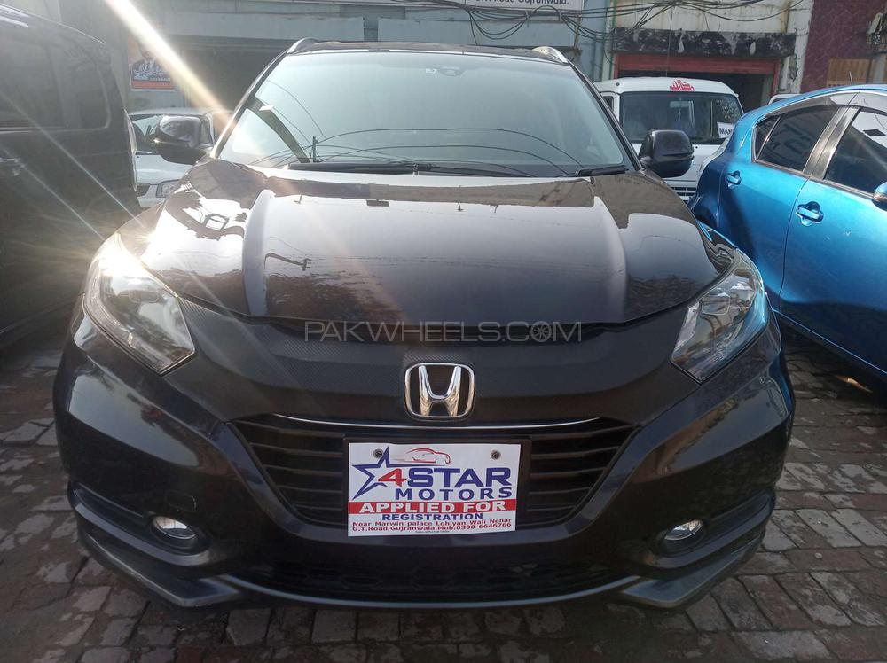 Honda Vezel 2015 for Sale in Gujranwala Image-1