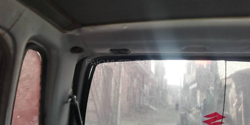 Suzuki Mehran 2005 for Sale in Lahore Suzuki Mehran 2005 for Sale in Lahore Image-2