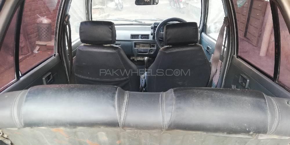 Suzuki Mehran 2005 for Sale in Lahore Suzuki Mehran 2005 for Sale in Lahore Image-6