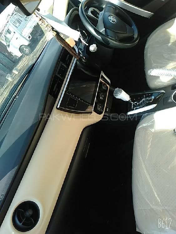 Toyota Corolla 2018 for Sale in Bannu Toyota Corolla 2018 for Sale in Bannu Image-10