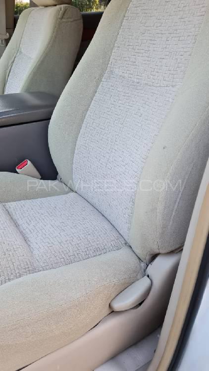 ٹویوٹا پراڈو 2003 for Sale in فیصل آباد ٹویوٹا پراڈو 2003 for Sale in فیصل آباد Image-16