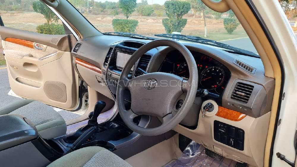 ٹویوٹا پراڈو 2003 for Sale in فیصل آباد ٹویوٹا پراڈو 2003 for Sale in فیصل آباد Image-12