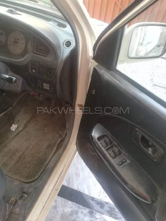 Daihatsu Cuore 2004 for Sale in Lahore Daihatsu Cuore 2004 for Sale in Lahore Image-16