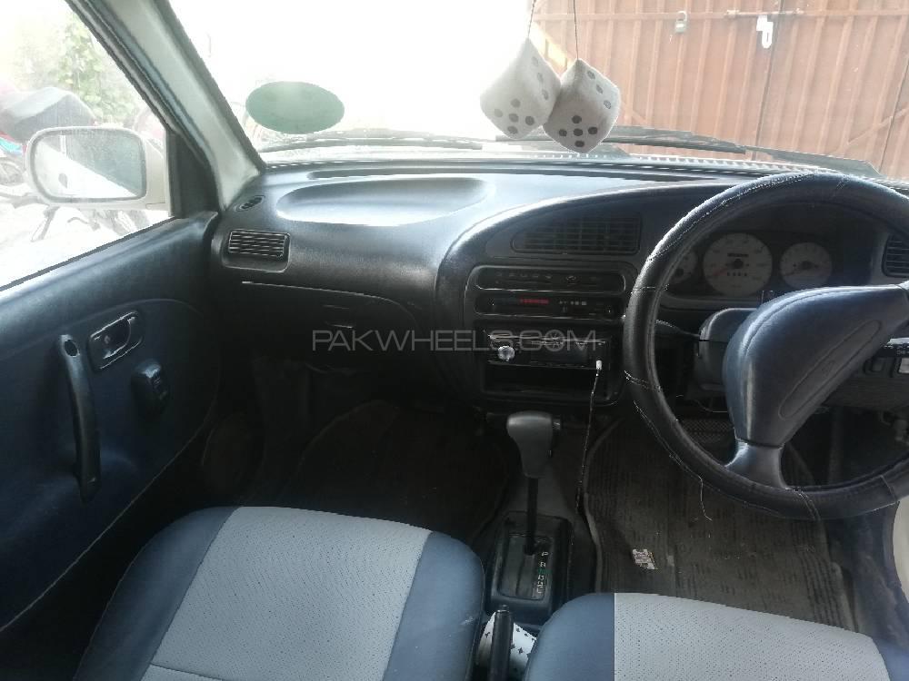 Daihatsu Cuore 2004 for Sale in Lahore Daihatsu Cuore 2004 for Sale in Lahore Image-10