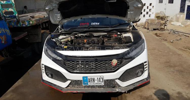 Honda Civic - 2021  Honda Civic - 2021  Image-3