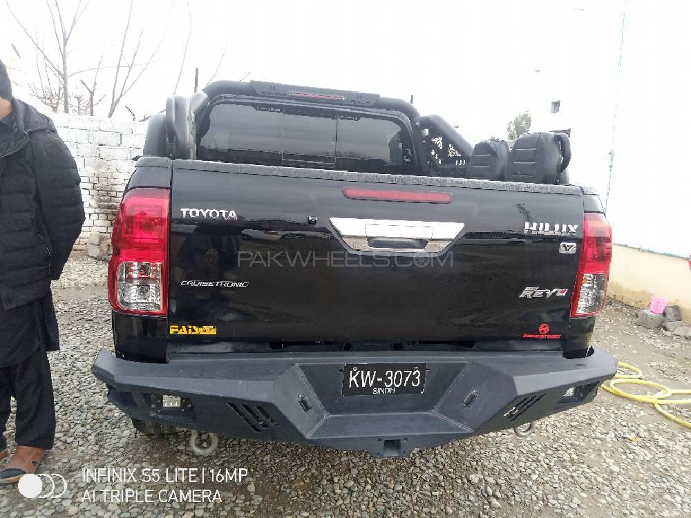 ٹویوٹا ہائیلکس 2017 for Sale in چارسدہ ٹویوٹا ہائیلکس 2017 for Sale in چارسدہ Image-3