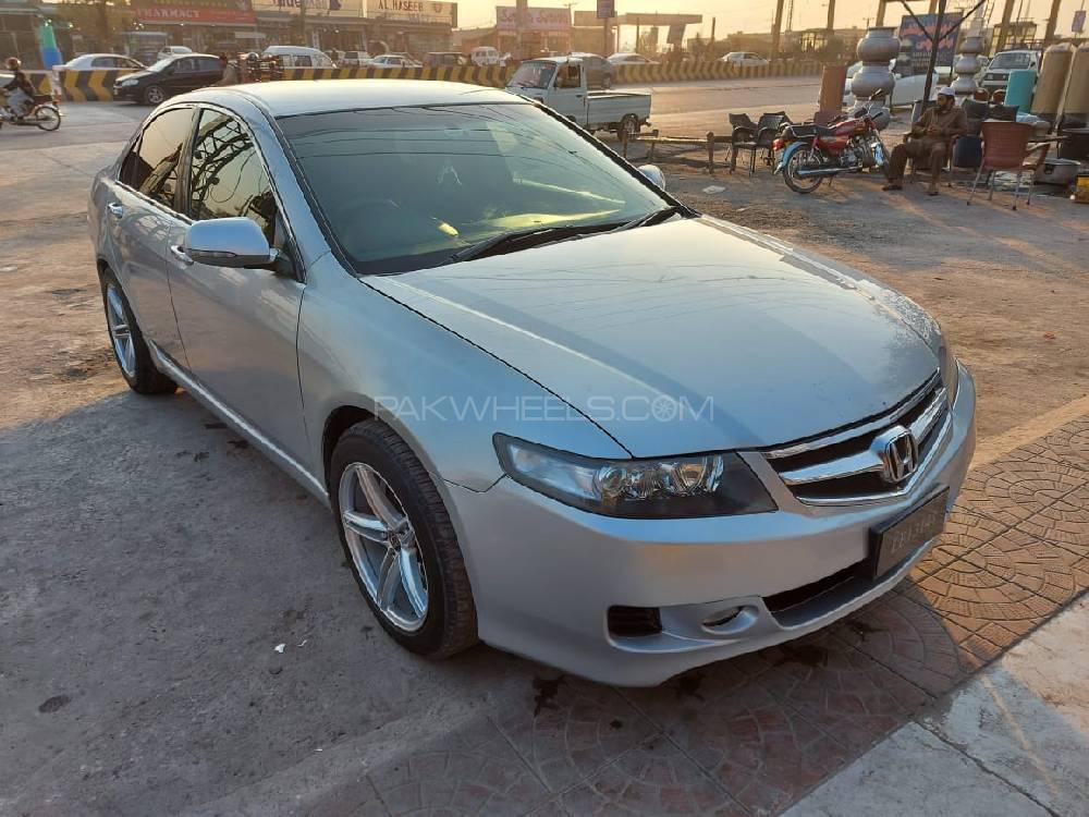 Honda Accord 2003 for Sale in Peshawar Honda Accord 2003 for Sale in Peshawar Image-6