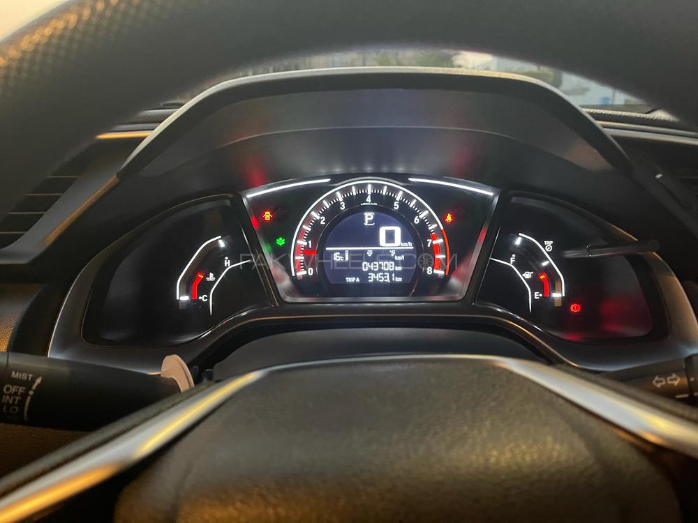 Honda Civic 2019 for Sale in Sialkot Honda Civic 2019 for Sale in Sialkot Image-12