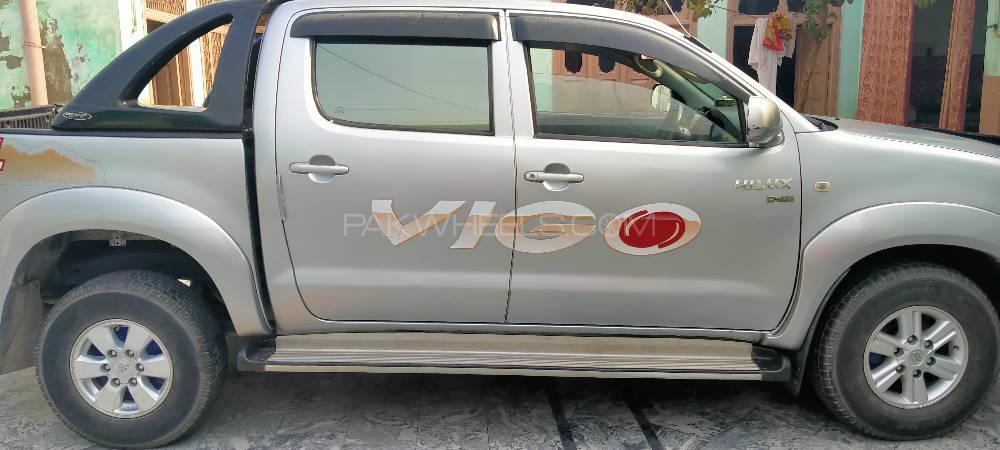Toyota Hilux 2011 for Sale in Khushab Image-1