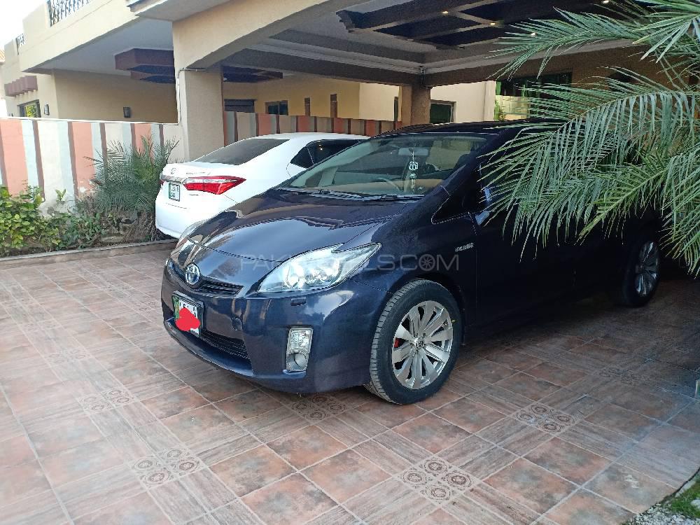 Toyota Prius 2011 for Sale in Lahore Toyota Prius 2011 for Sale in Lahore Image-4