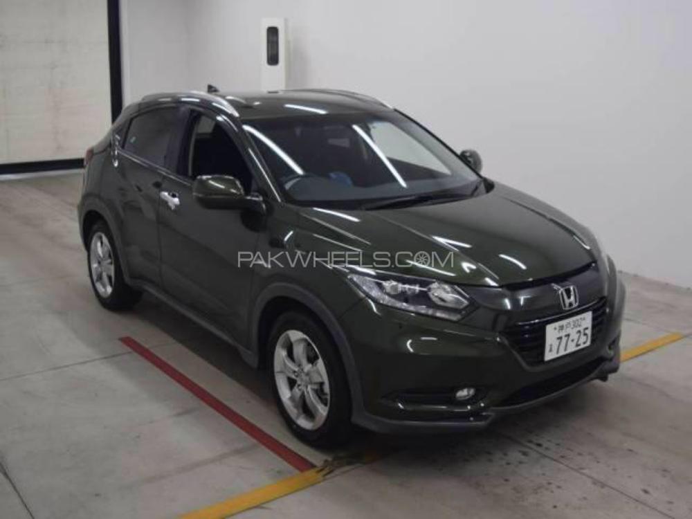 Honda Vezel 2013 for Sale in Lahore Image-1