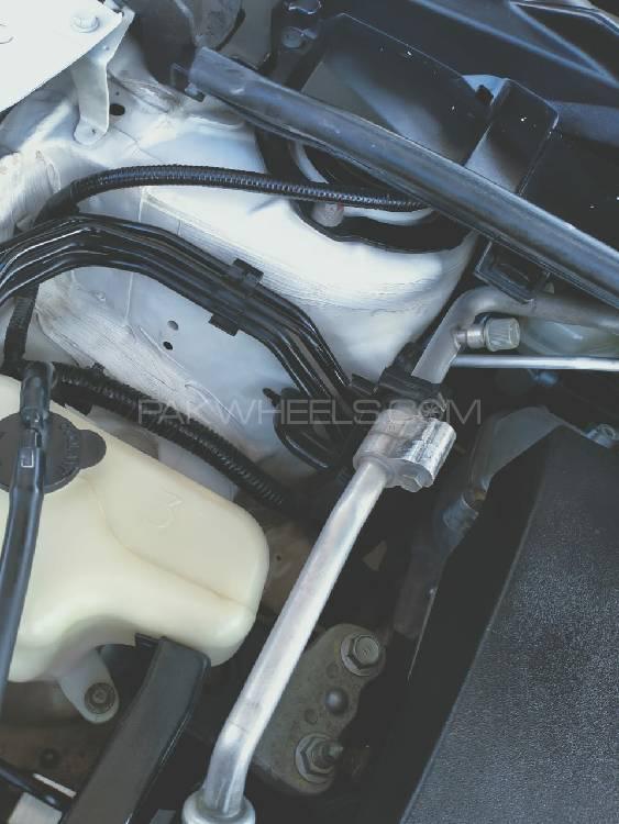 Toyota Corolla 2015 for Sale in Peshawar Toyota Corolla 2015 for Sale in Peshawar Image-4
