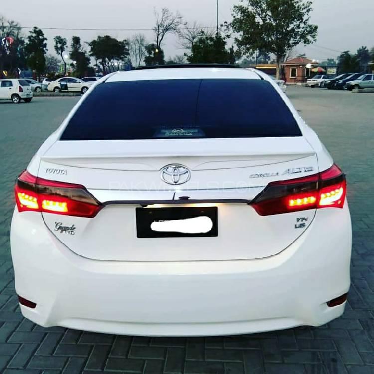 Toyota Corolla 2015 for Sale in Peshawar Toyota Corolla 2015 for Sale in Peshawar Image-11