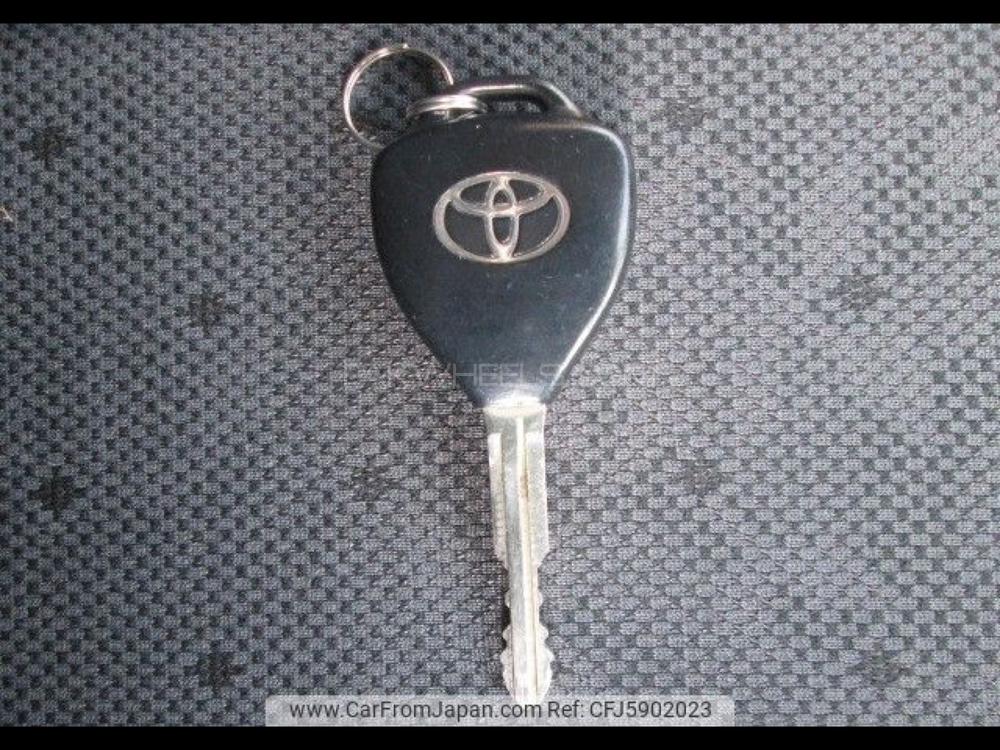 Toyota Vitz 2008 for Sale in Peshawar Toyota Vitz 2008 for Sale in Peshawar Image-4