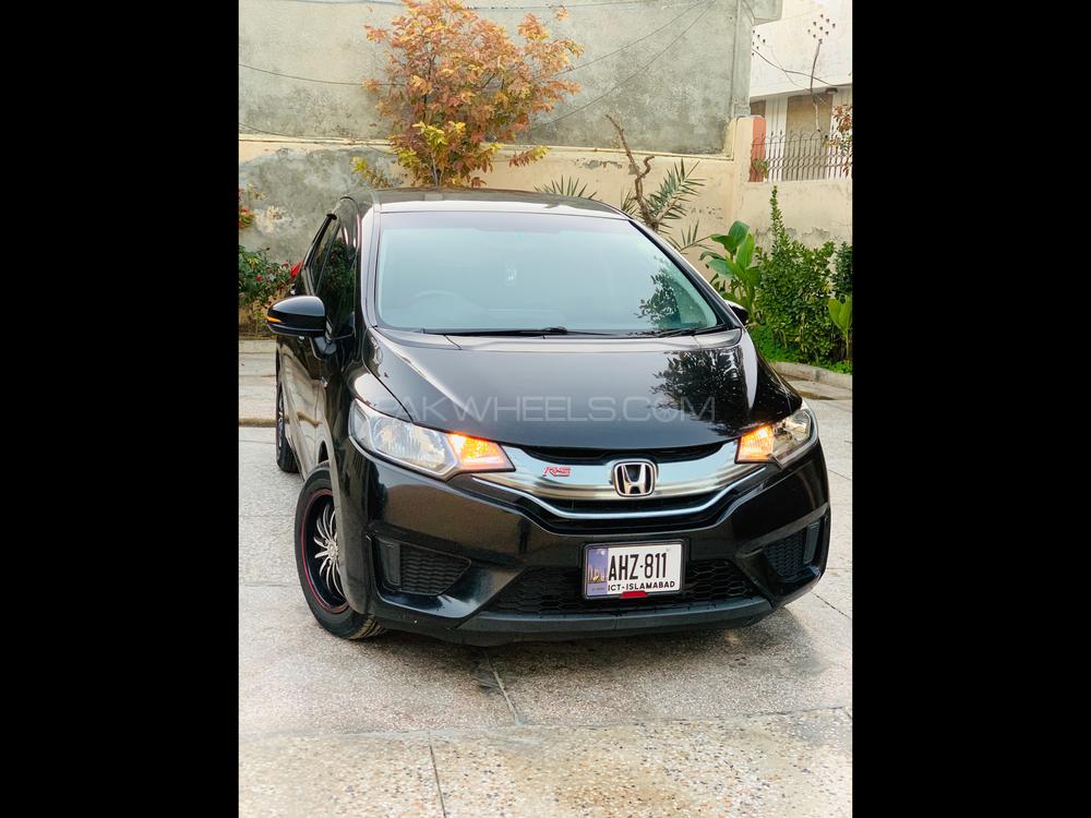 Honda Fit 2014 for Sale in Fateh Jang Honda Fit 2014 for Sale in Fateh Jang Image-15