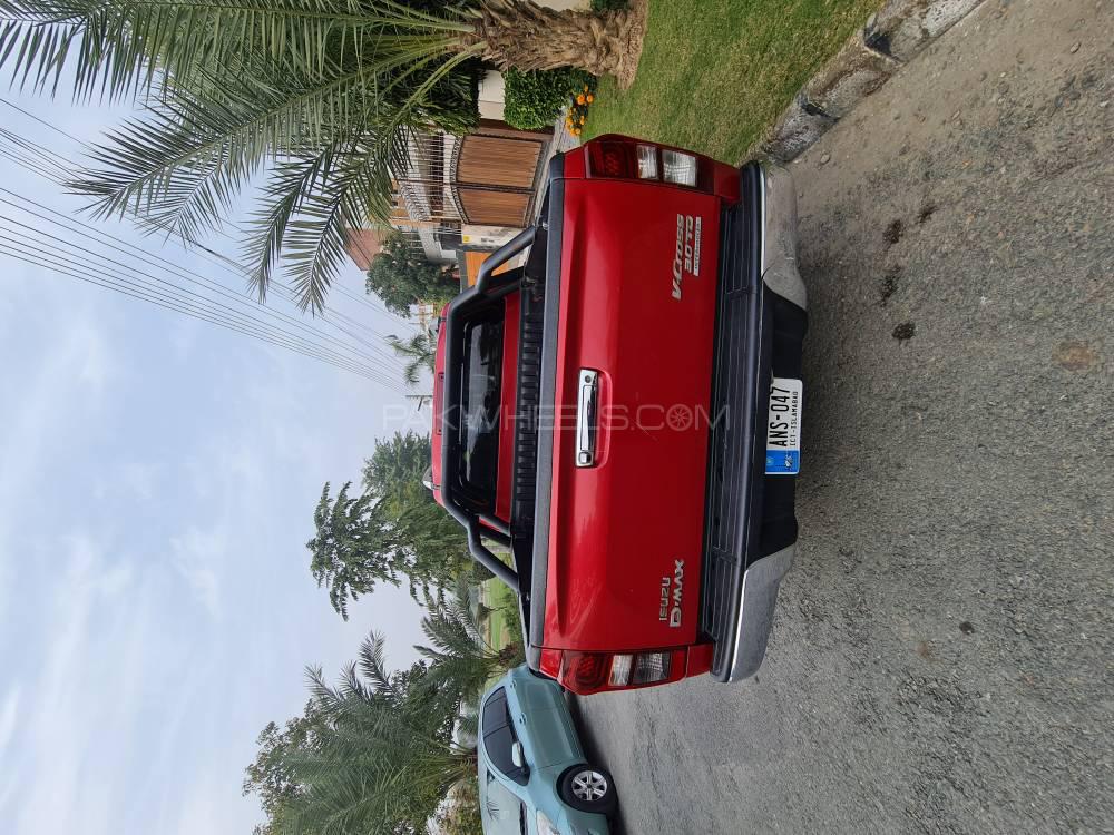 ازوزو ڈی-میکس 2019 for Sale in لاہور ازوزو ڈی-میکس 2019 for Sale in لاہور Image-4