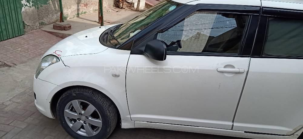 سوزوکی سوئفٹ 2015 for Sale in فیصل آباد سوزوکی سوئفٹ 2015 for Sale in فیصل آباد Image-15