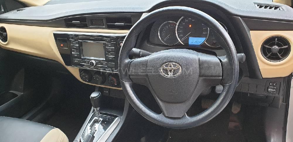 Toyota Corolla 2020 for Sale in Lahore Toyota Corolla 2020 for Sale in Lahore Image-3