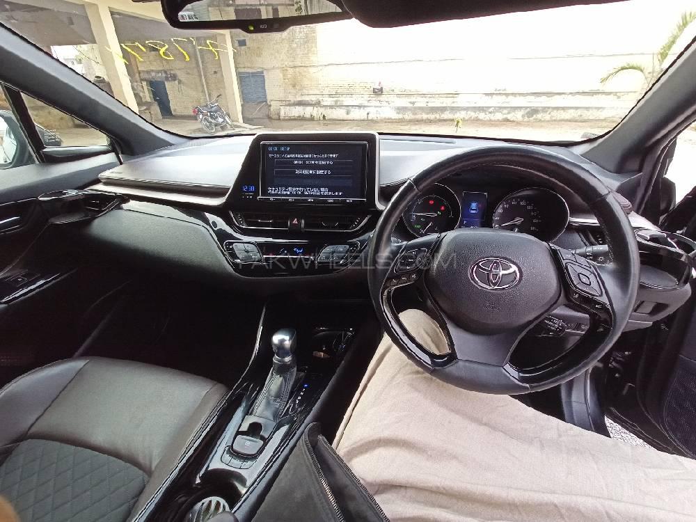 Toyota C-HR 2017 for Sale in Islamabad Toyota C-HR 2017 for Sale in Islamabad Image-14