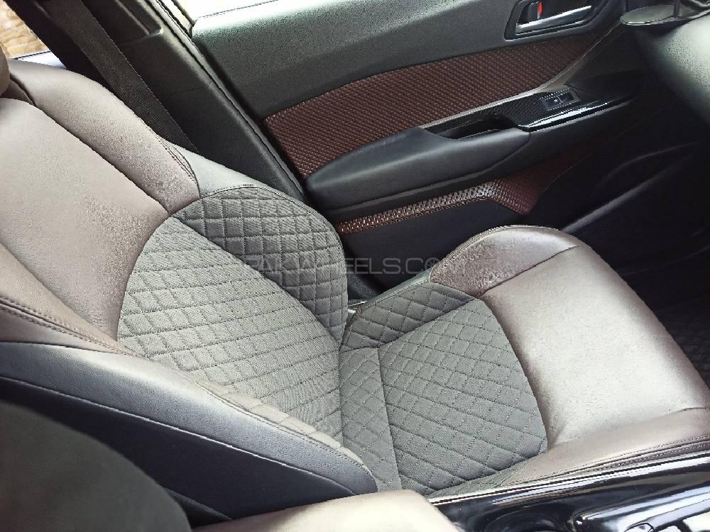 Toyota C-HR 2017 for Sale in Islamabad Toyota C-HR 2017 for Sale in Islamabad Image-15