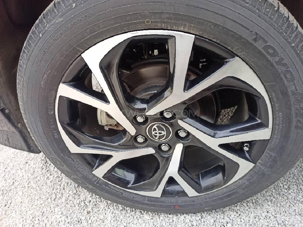 Toyota C-HR 2017 for Sale in Islamabad Toyota C-HR 2017 for Sale in Islamabad Image-18