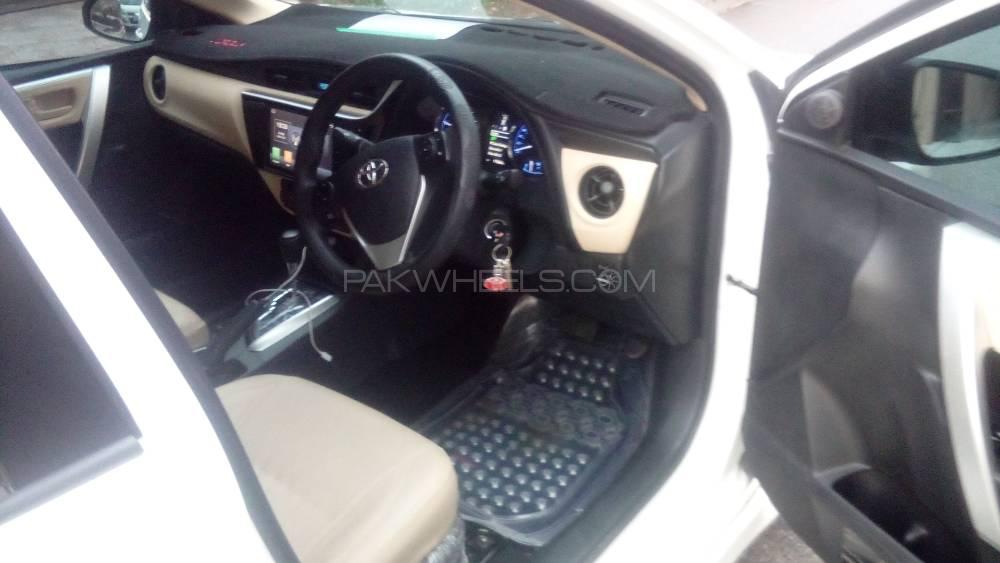 Toyota Corolla 2019 for Sale in Peshawar Toyota Corolla 2019 for Sale in Peshawar Image-7