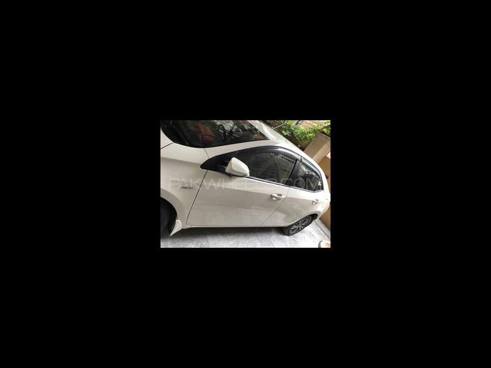 Toyota Corolla 2019 for Sale in Lahore Toyota Corolla 2019 for Sale in Lahore Image-12