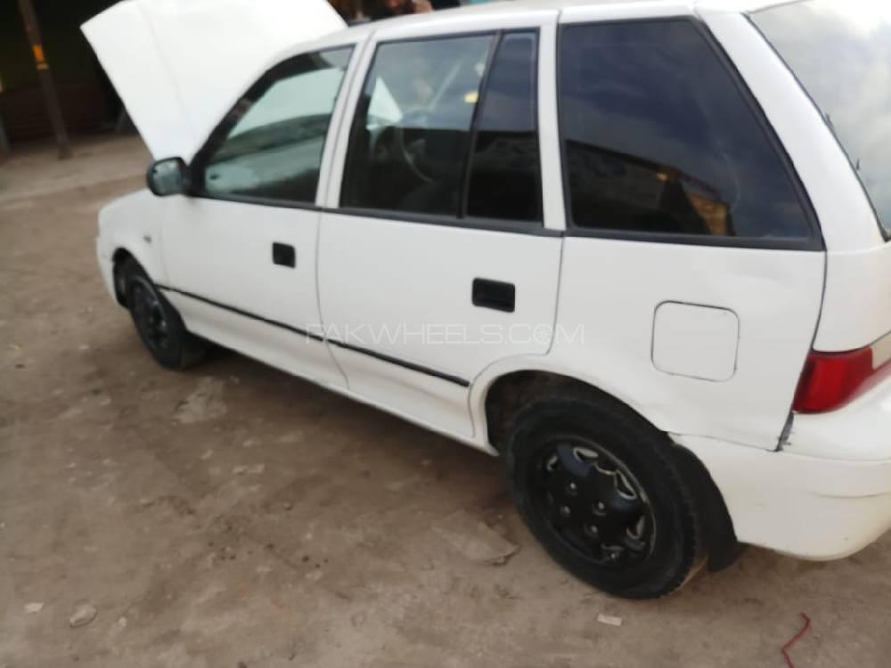 Suzuki Cultus 2004 for Sale in Islamabad Suzuki Cultus 2004 for Sale in Islamabad Image-2