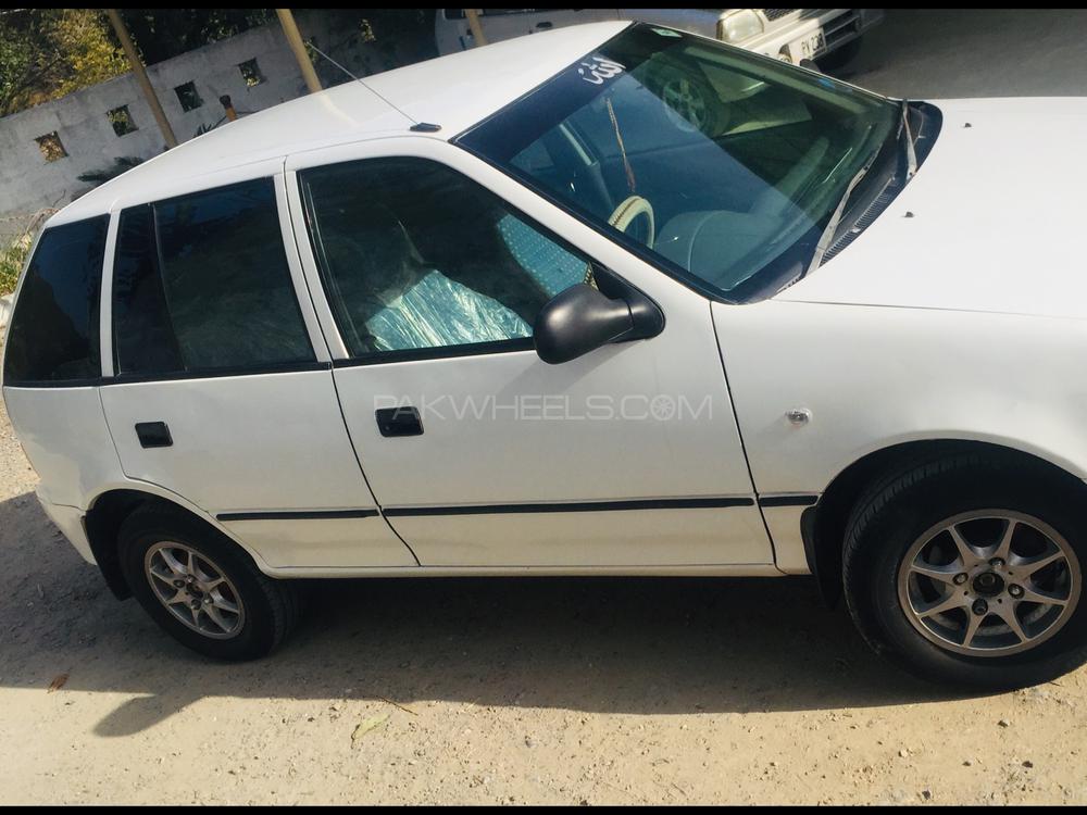 Suzuki Cultus 2004 for Sale in Islamabad Suzuki Cultus 2004 for Sale in Islamabad Image-3