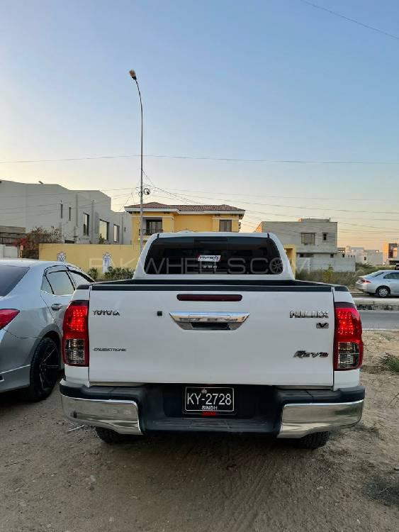 Toyota Hilux 2019 for Sale in Karachi Toyota Hilux 2019 for Sale in Karachi Image-3
