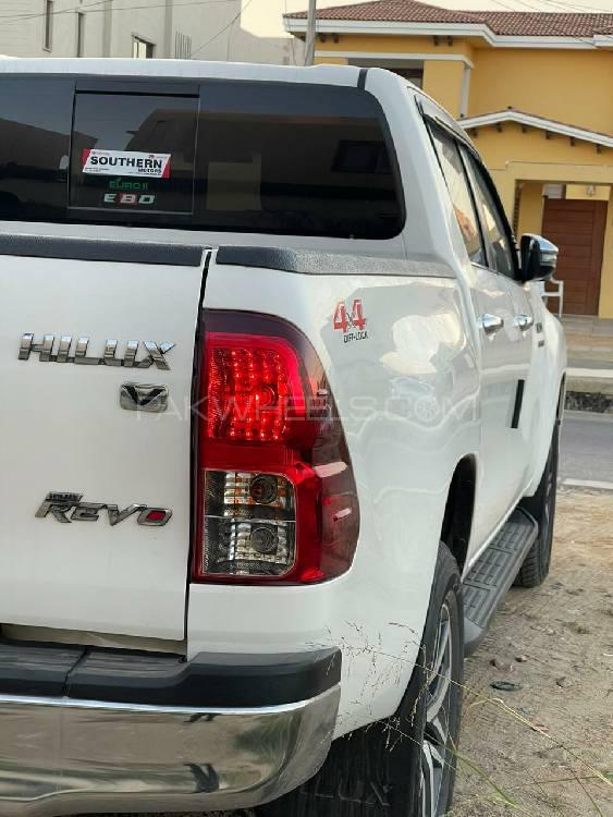 Toyota Hilux 2019 for Sale in Karachi Toyota Hilux 2019 for Sale in Karachi Image-17