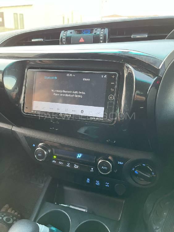 Toyota Hilux 2019 for Sale in Karachi Toyota Hilux 2019 for Sale in Karachi Image-10