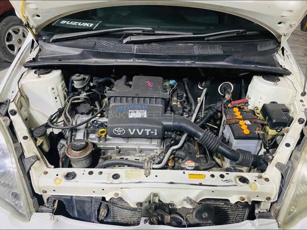Toyota Vitz 2003 for Sale in Peshawar Image-1