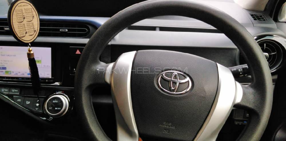 ٹویوٹا اکوا 2015 for Sale in کراچی ٹویوٹا اکوا 2015 for Sale in کراچی Image-6