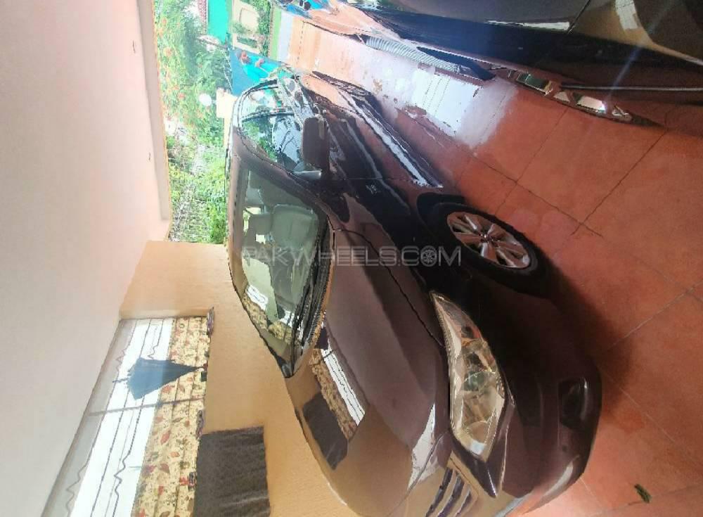 Toyota Corolla 2012 for Sale in Lahore Image-1