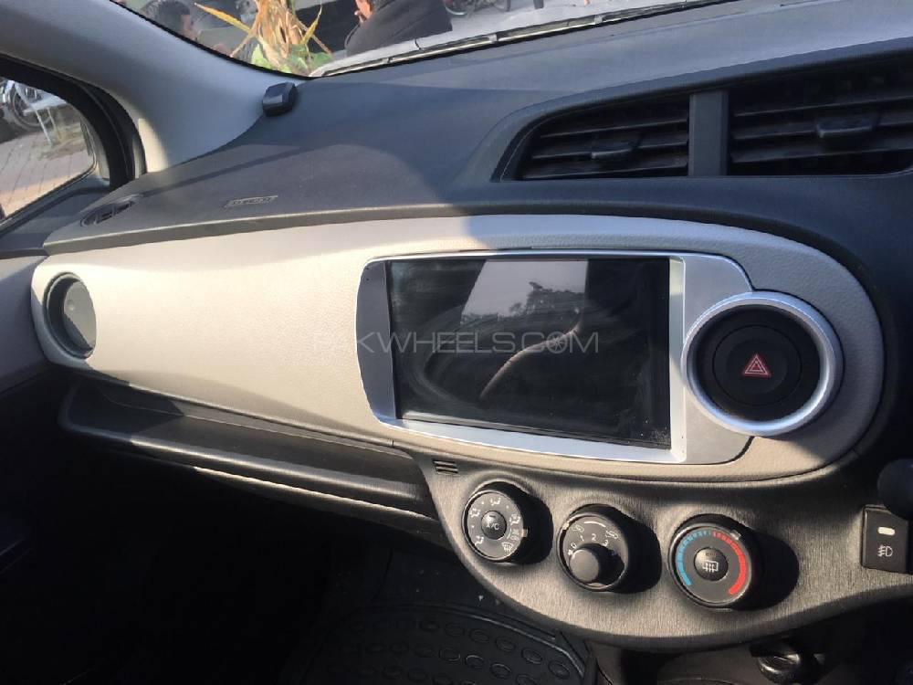 Toyota Vitz 2013 for Sale in Lahore Toyota Vitz 2013 for Sale in Lahore Image-2