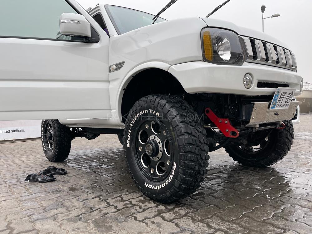 Suzuki Jimny 2015 for Sale in Lahore Suzuki Jimny 2015 for Sale in Lahore Image-2