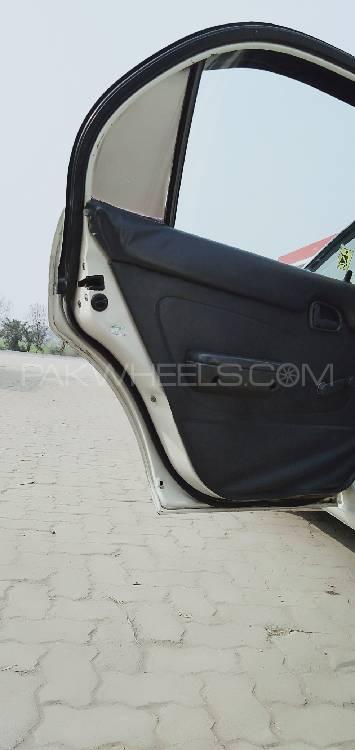 Toyota Corolla 2001 for Sale in Karachi Toyota Corolla 2001 for Sale in Karachi Image-5