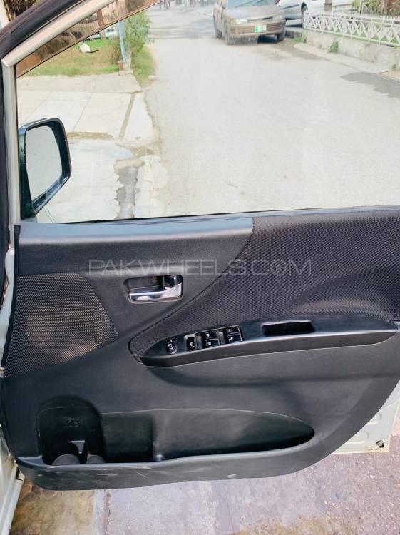 Daihatsu Move 2007 for Sale in Lahore Daihatsu Move 2007 for Sale in Lahore Image-12