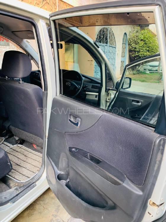 Daihatsu Move 2007 for Sale in Lahore Daihatsu Move 2007 for Sale in Lahore Image-8